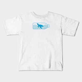 PLASTIC IN THE OCEAN Kids T-Shirt